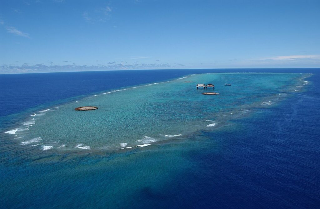 오키노토리시마